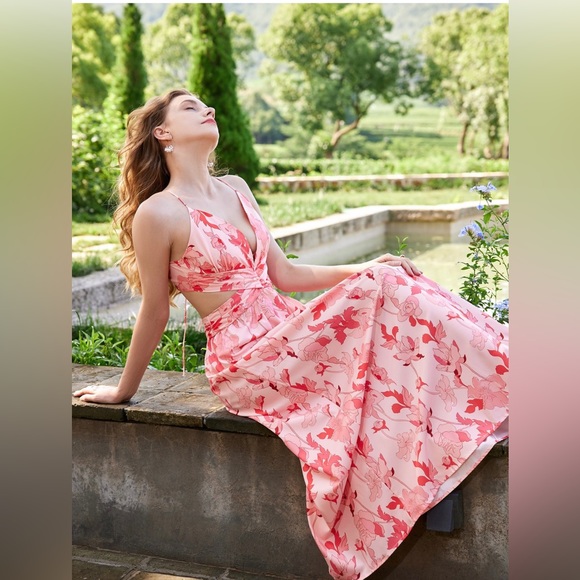 Backless A line Dress | Size M - Picture 2 of 6